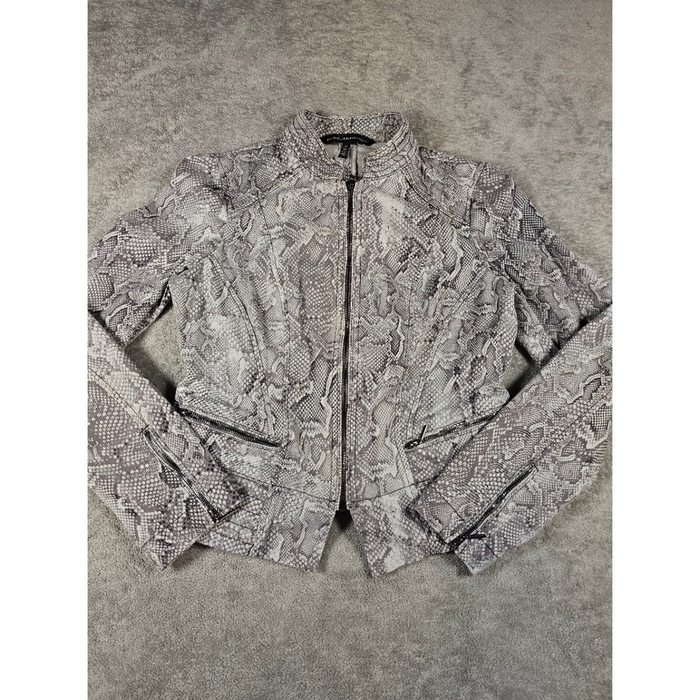White House Black Market Snakeskin Print Moto Jacket Grey White Zip Size 6
